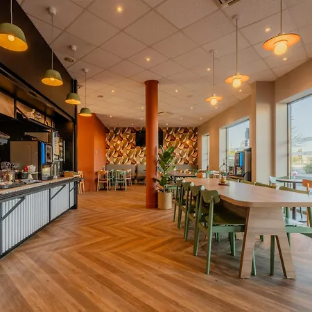 Hotel Gare 3*