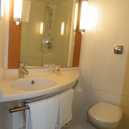 Hotel Gare 3*